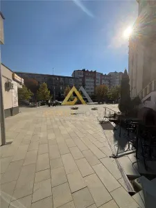 DE VANZARE  SPATIU COMERCIAL P+E – BULEVARDUL TRAIAN, BAIA MARE - foto 4