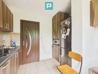 Apartament 3 camere Etaj 3 Zona Aurel Vlaicu - foto 11