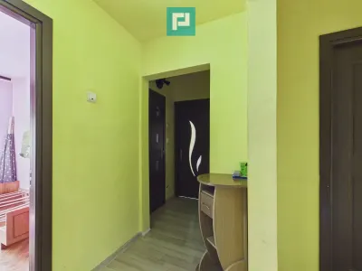 Apartament 3 camere Etaj 3 Zona Aurel Vlaicu - foto 9