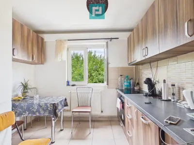 Apartament 3 camere Etaj 3 Zona Aurel Vlaicu - foto 10