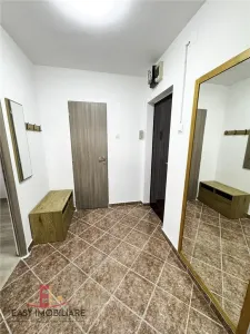Apartament 2 camere, Dambu Pietros,  luminos, proaspat zugravit - foto 9