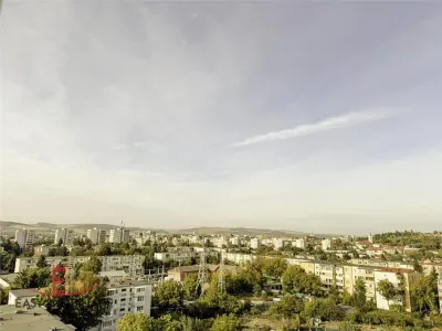 Apartament 2 camere, Dambu Pietros,  luminos, proaspat zugravit - foto 13