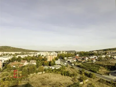 Apartament 2 camere, Dambu Pietros,  luminos, proaspat zugravit - foto 14