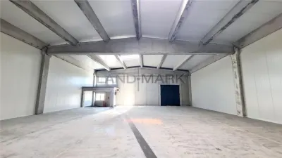 Hala/show room de vanzare, vizibilitate excelenta,COMISION 0 !! - foto 6