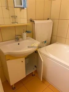 APARTAMENT DOUA CAMERE - PARTER - foto 8