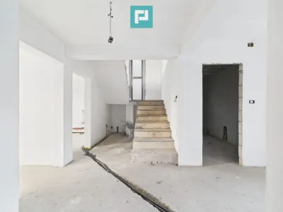 Casă individuală cu 6 camere în Sânandrei - foto 6