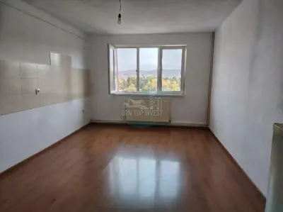 Apartament 3 camere zona Garii - foto 3