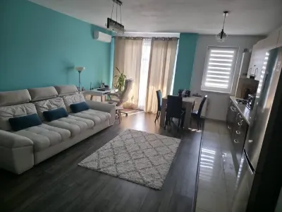 Apartament de vanzare 2 camere parcare Sibiu Liviu Ciulei - foto 2