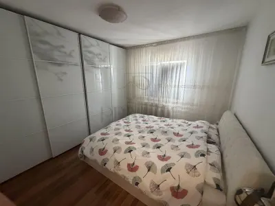 Aradului - 2 Camere - Decomandat - Etaj intermediar - Timisoara
