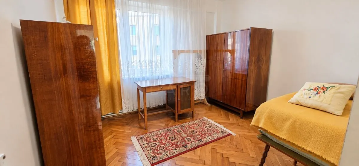 Apartament 3 camere Târgu Mureș - poza 1