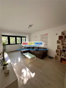 Inchiriez apartament 2 camere Mall Plaza - foto 2