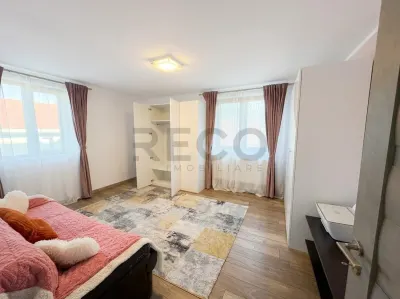 RECO Casa P+1+M, 814 mp teren, dublu front, 6 dormitoare, Cihei - foto 5