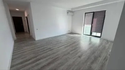 Apartament nemobilat de inchiriat 3 camere Sibiu Dumbravii Sub Arini - foto 3