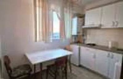 350 € - Apartament 1 camera + parcare privata inclusa - foto 4