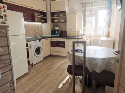 Apartament 4 camere, George Enescu (4C-877) - Suceava