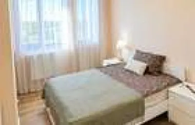 DIRECT PROPRIETAR Sisesti 3 cam, 90 mp utili, 2 bai & balcoane, complet mobilat - foto 7