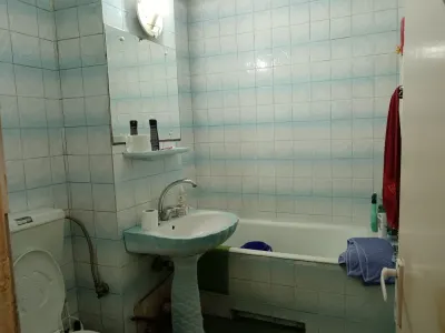 Decomandat cu centrala la etaj 1 cu 2 bai si 2 balcoane - foto 8