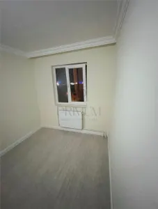 SAGULUI - 2 CAMERE - BALCON DESCHIS - COMPLET RENOVAT - foto 2
