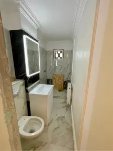 SAGULUI - 2 CAMERE - BALCON DESCHIS - COMPLET RENOVAT - foto 8