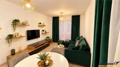Apartament 2 camere decomandat, renovat, balcon, parcare, boxa,Tractorul, Brasov - Brasov