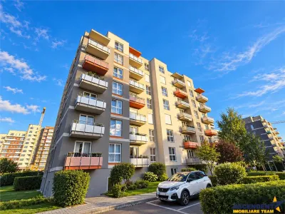 Apartament 2 camere decomandat, renovat, balcon, parcare, boxa,Tractorul, Brasov - foto 7
