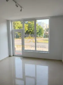 Spatiu comercial de închiriat Bulevardul Republicii - Baia Mare