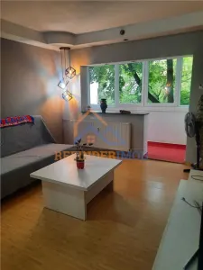 Apartament 2 Camere | Str. Almașul Mic | Etaj 1/4 | Bloc Reabilitat - Bucuresti
