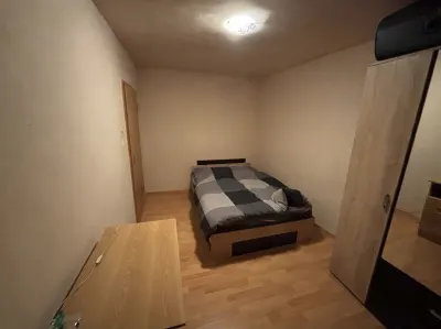 Etaj 2 cu 2 bai, centrala propie in bloc anvelopat - foto 5