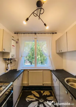 Copou, direct proprietar - Inchiriez 3 camere - Iasi