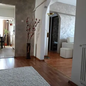 Apartament 4 camere Buzău - poza 2