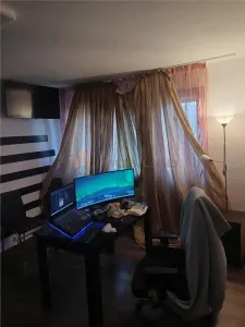 Apartament 2 camere zona Podu Ros - (sau schimb cu o camera + diferenta) Exclusivitate - foto 7
