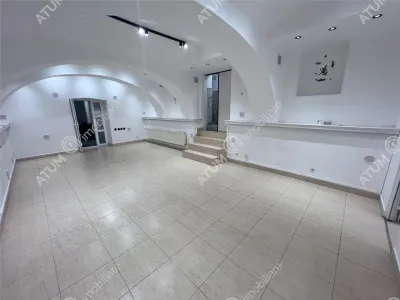 Spatiu de inchiriat pretabil birouri clinica situat in zona ultracentrala din Sibiu - Sibiu