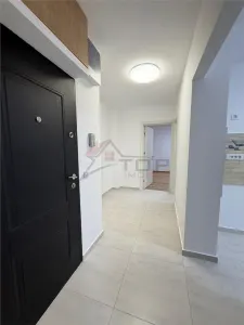 Apartament 3 camere, RENOVAT complet, FARA RISC, Podu Ros - foto 3