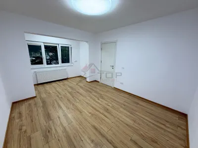 Apartament 3 camere, RENOVAT complet, FARA RISC, Podu Ros - foto 6