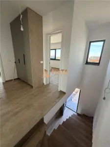 Casa 4 camere, Partial mobilata, Zona Izvor, Brasov - foto 4