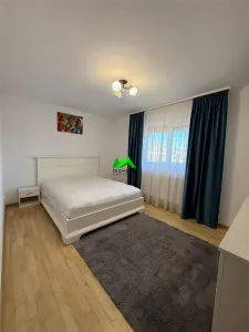 Apartament de inchiriat 3 camere Sibiu Lazaret - foto 2