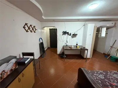 Apartament 2 camere, parter, 30mp, zona Bahne de vanzare - Focsani