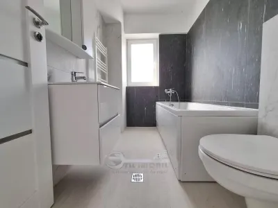 Apartament 3 camere decomandat, 2 bai, bloc nou, 83,7 mp, Galata Iasi, bloc intabulat - foto 10
