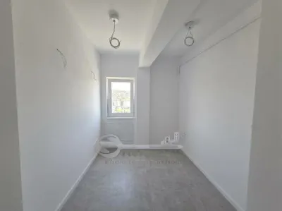 Apartament 2 camere Bucium - Visan  - et. 1 - foto 4