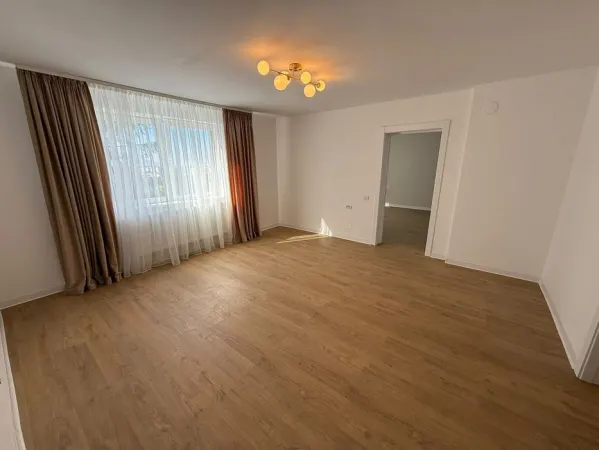 Apartament 2 camere Brașov - poza 1