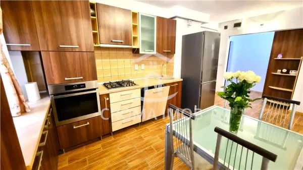 Apartament 3 camere Ploiești - poza 5