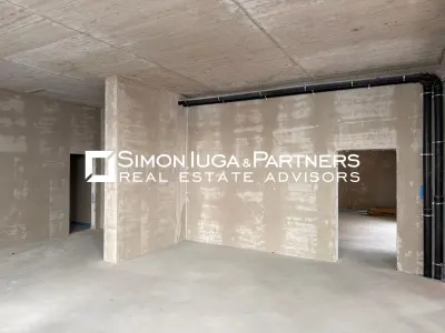 Spatiu comercial central de vanzare - foto 3