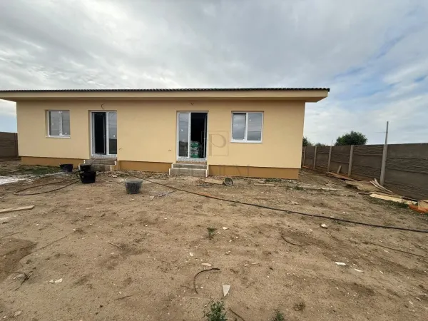 Casă 3 camere Moșnița Nouă - poza 5