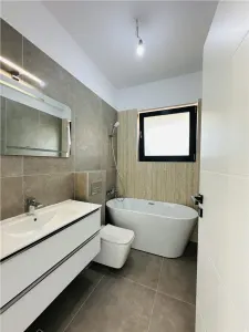 Casă 6 camere Tunari - poza 12