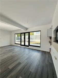 Casă 6 camere Tunari - poza 3