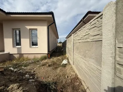 Confort la parter, spațiu pentru tine! Duplex de vânzare în Moșnița Nouă - foto 2