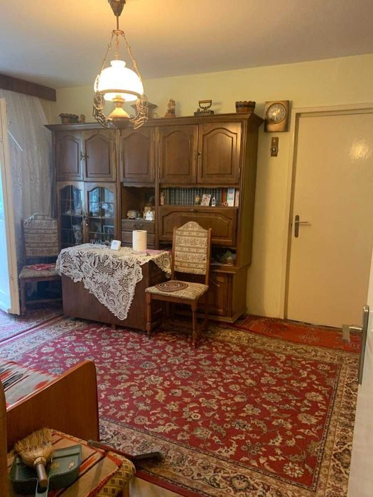 Apartament cu 2 camere etajul 2 zona Garii - Brasov