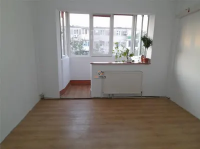 Apartament Etaj Intermediar Cu Centrala Iulius Mall - foto 4