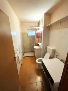 COMPLEX STUNDENTESC - ETAJ 2 - DECOMANDAT - 3 CAMERE - 2 BAI - CENTRALA PROPRIE - foto 2