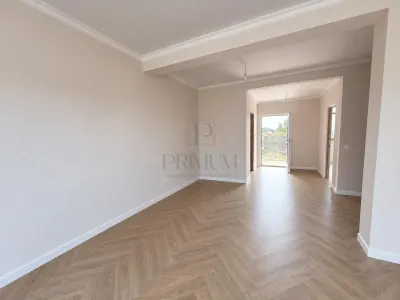 Casa ideală pentru un stil de viață modern și confortabil! - foto 3